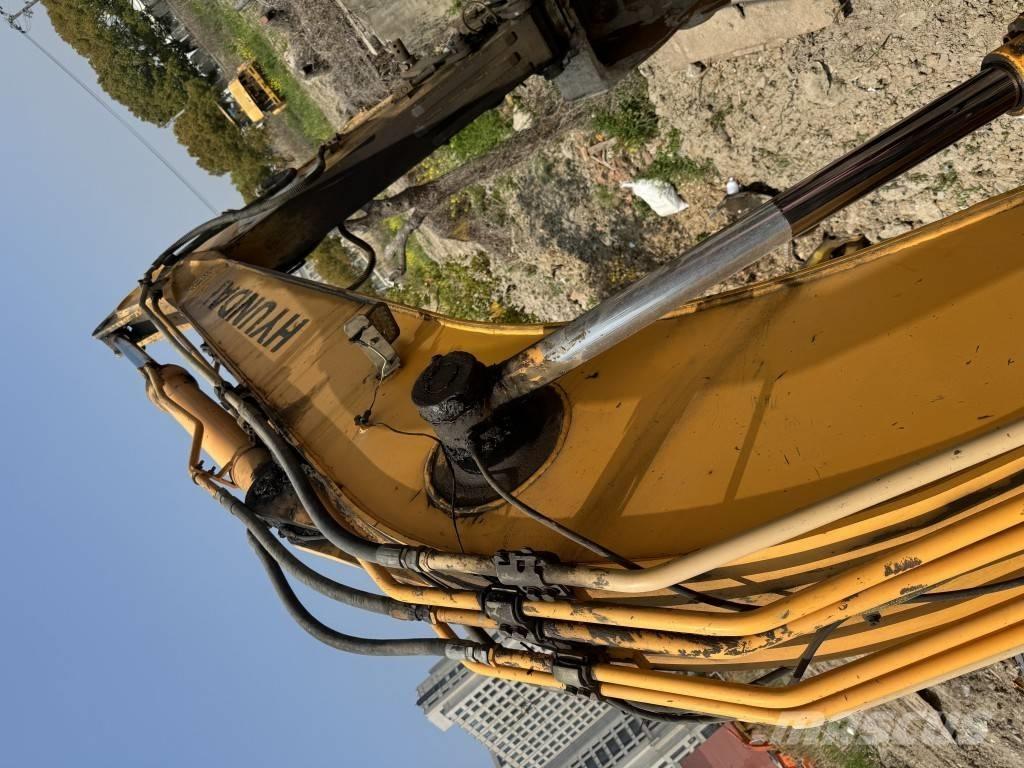 Hyundai R 150 W-9 Excavadoras de ruedas