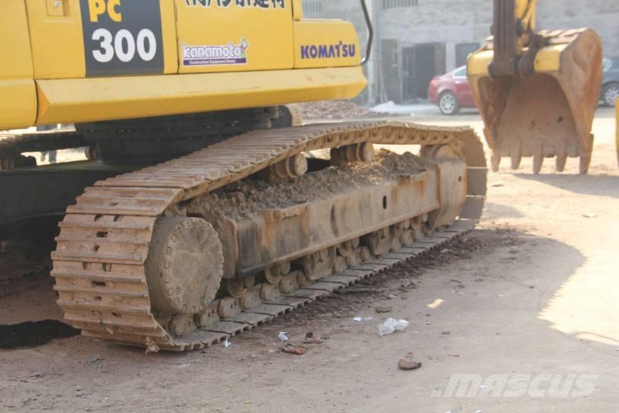 Komatsu PC 300-7 Excavadoras de cadenas