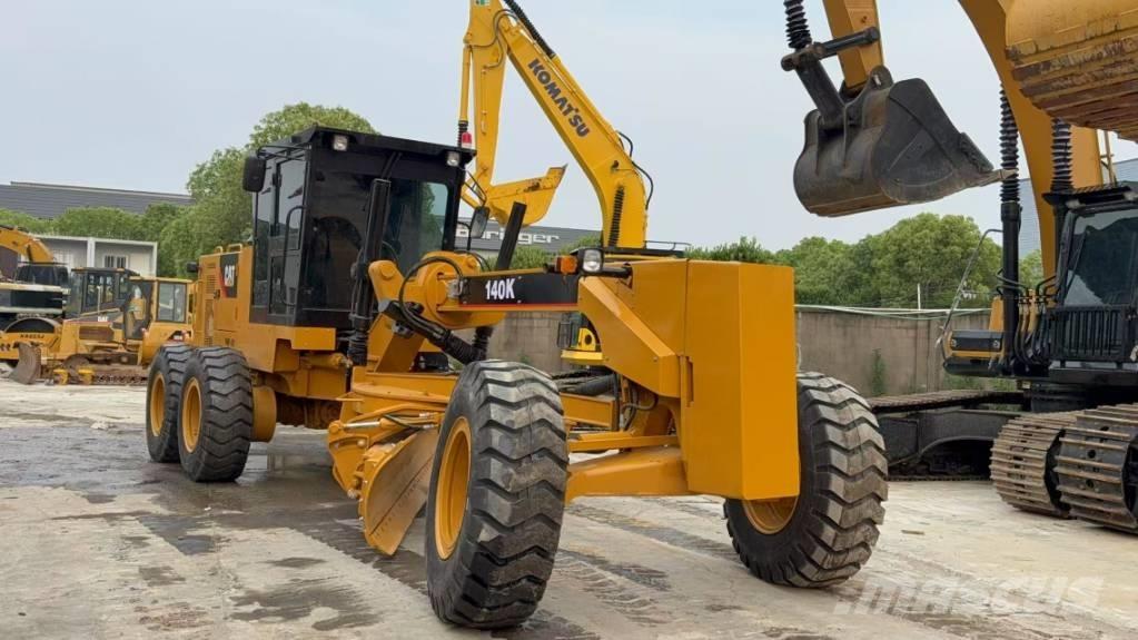 CAT 140 K Motoniveladoras