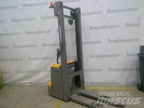 Jungheinrich EJC 220 Apiladores eléctricos