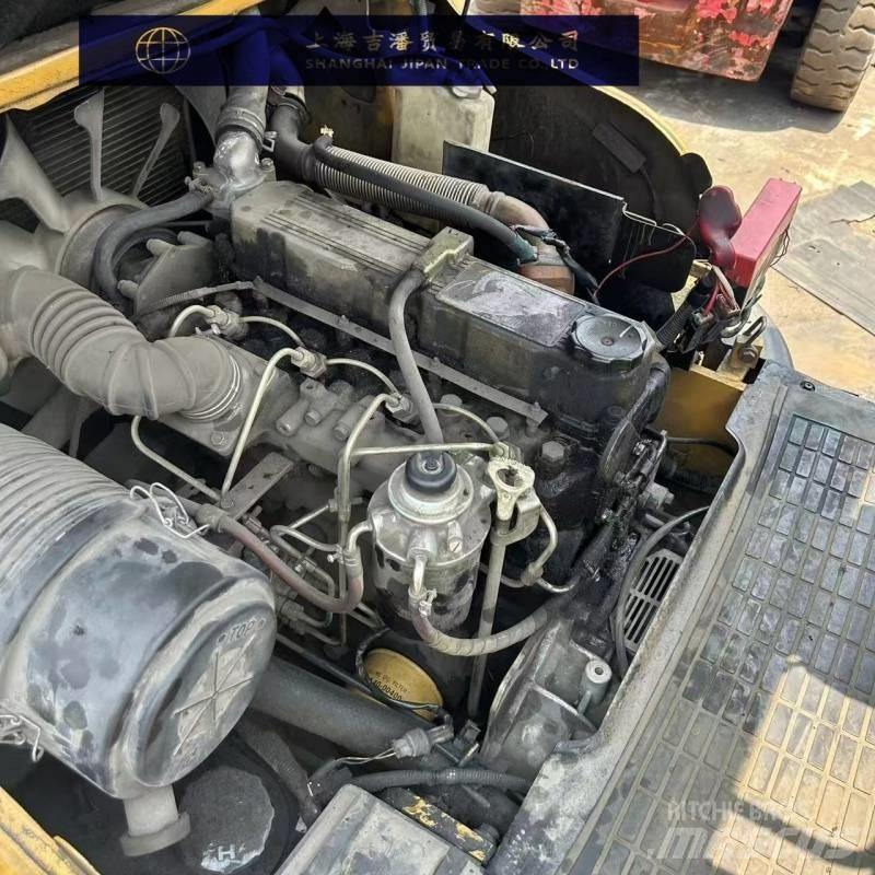 CAT 30 Carretillas diesel