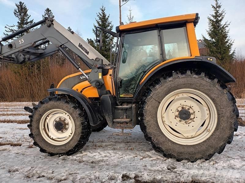 Valtra N 141 Hitech Tractores