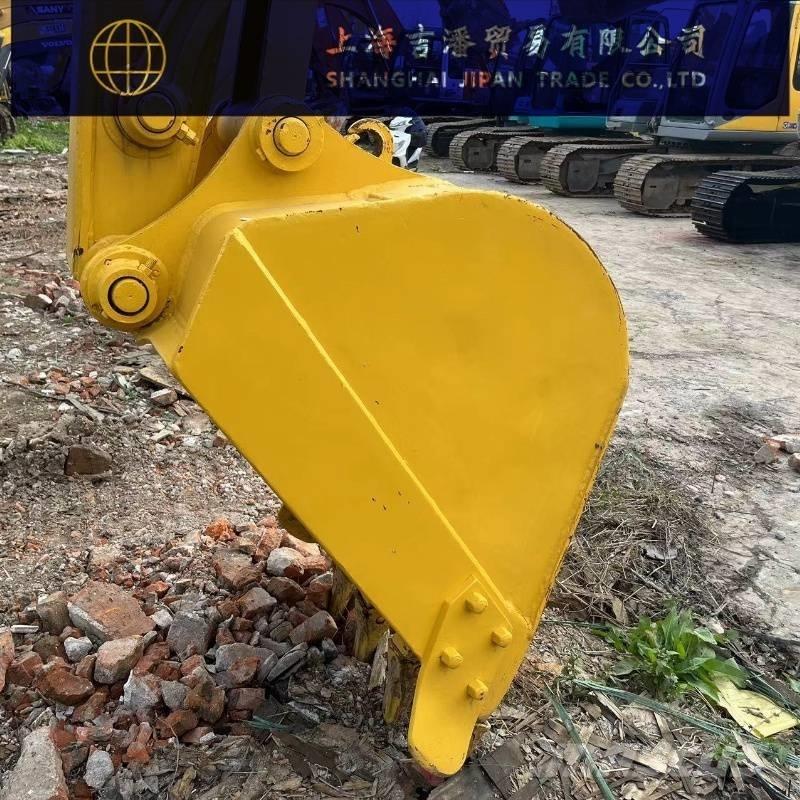 Komatsu PC 138 US Excavadoras de cadenas