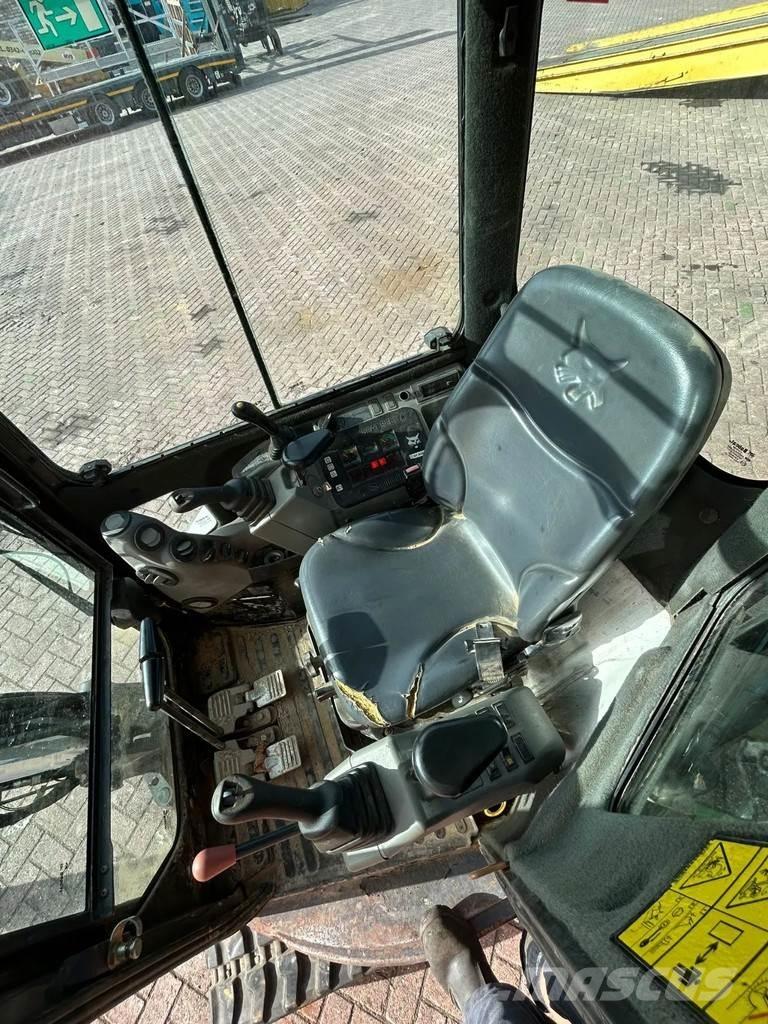Bobcat E26 Mini excavadoras < 7t