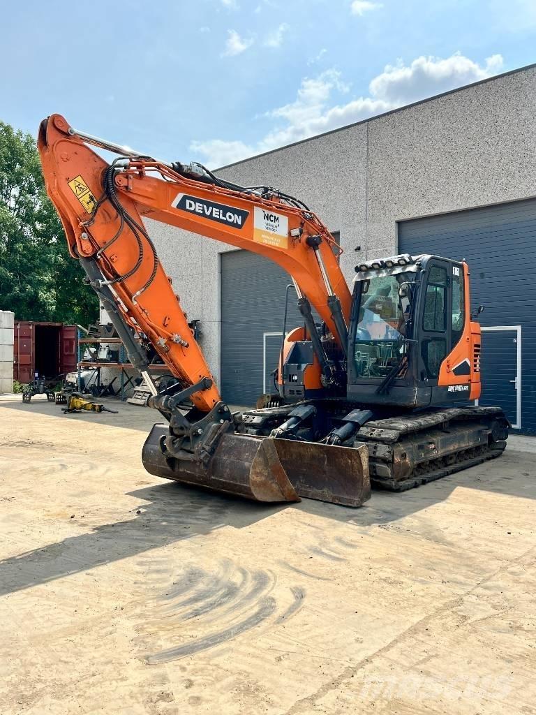 Develon DX 140 LCR-7 Excavadoras de cadenas