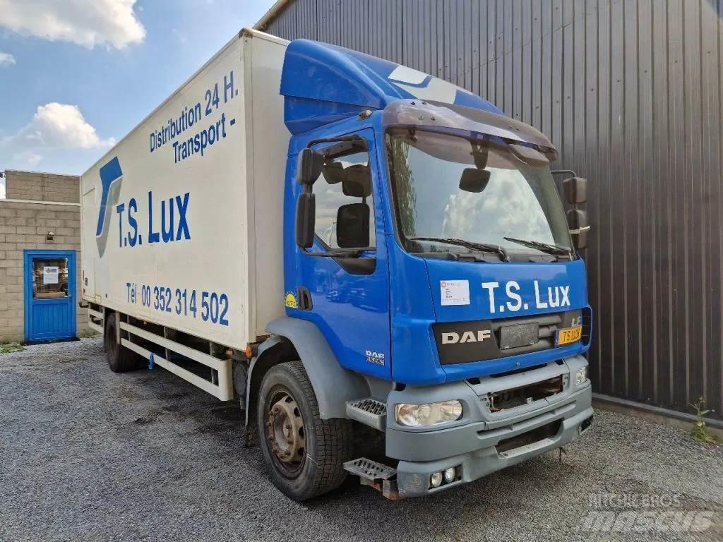 DAF LF 55.250 Camiones caja cerrada