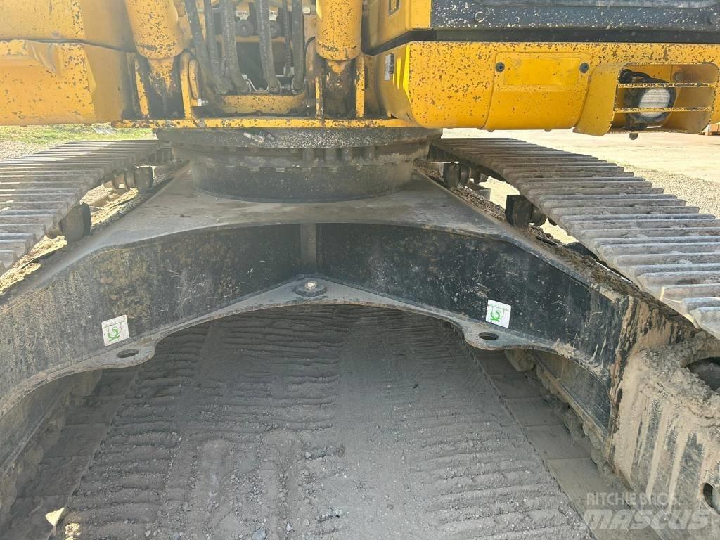 Komatsu PC 210 NLC-8 Excavadoras de cadenas