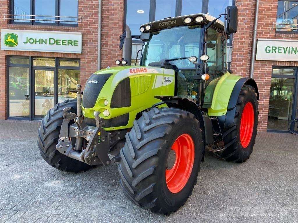 CLAAS Arion 640 Tractores