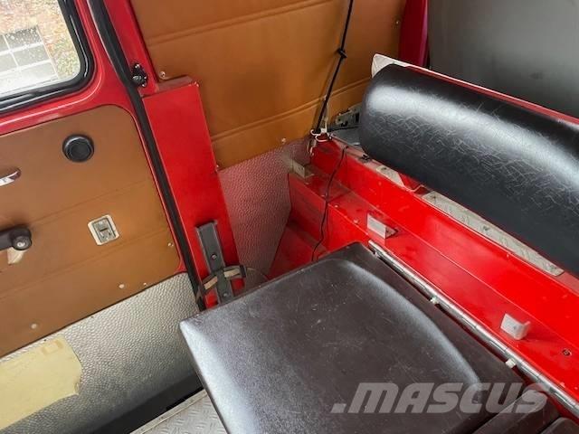 Magirus Deutz FL 16 Camiones caja cerrada