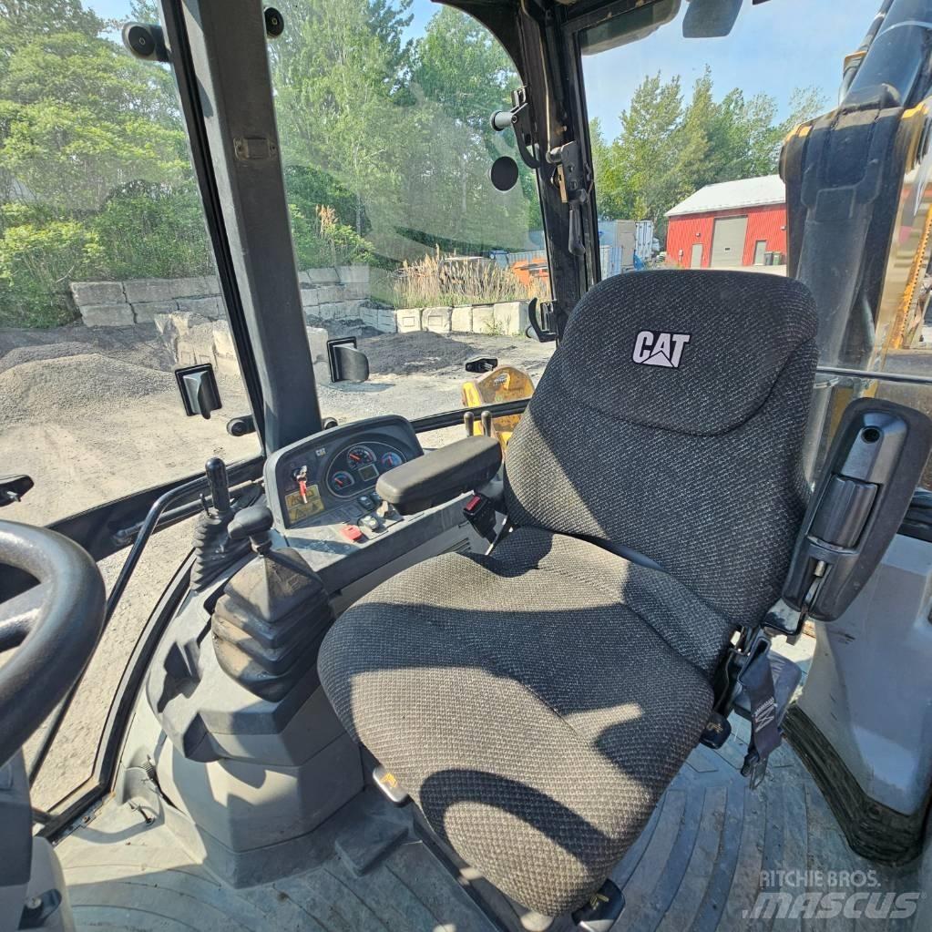 CAT 420 F Retrocargadoras
