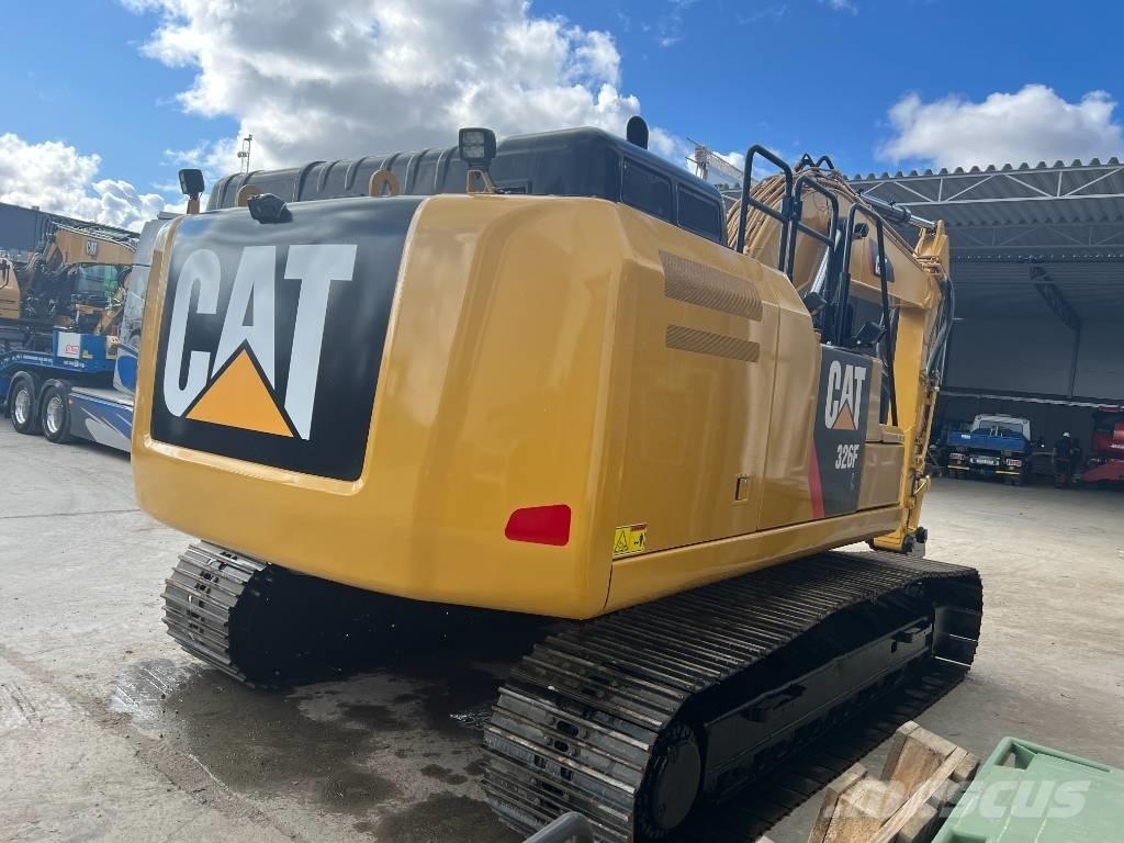 CAT 326 F L Excavadoras de cadenas