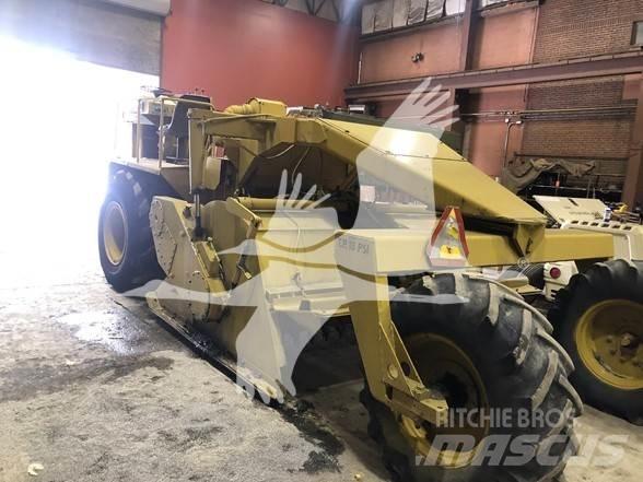 CAT RR-250 Equipos para la estabilización de suelos y reciclaje de asfalto