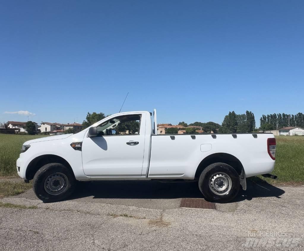 Ford Ranger XL Furgonetas caja abierta