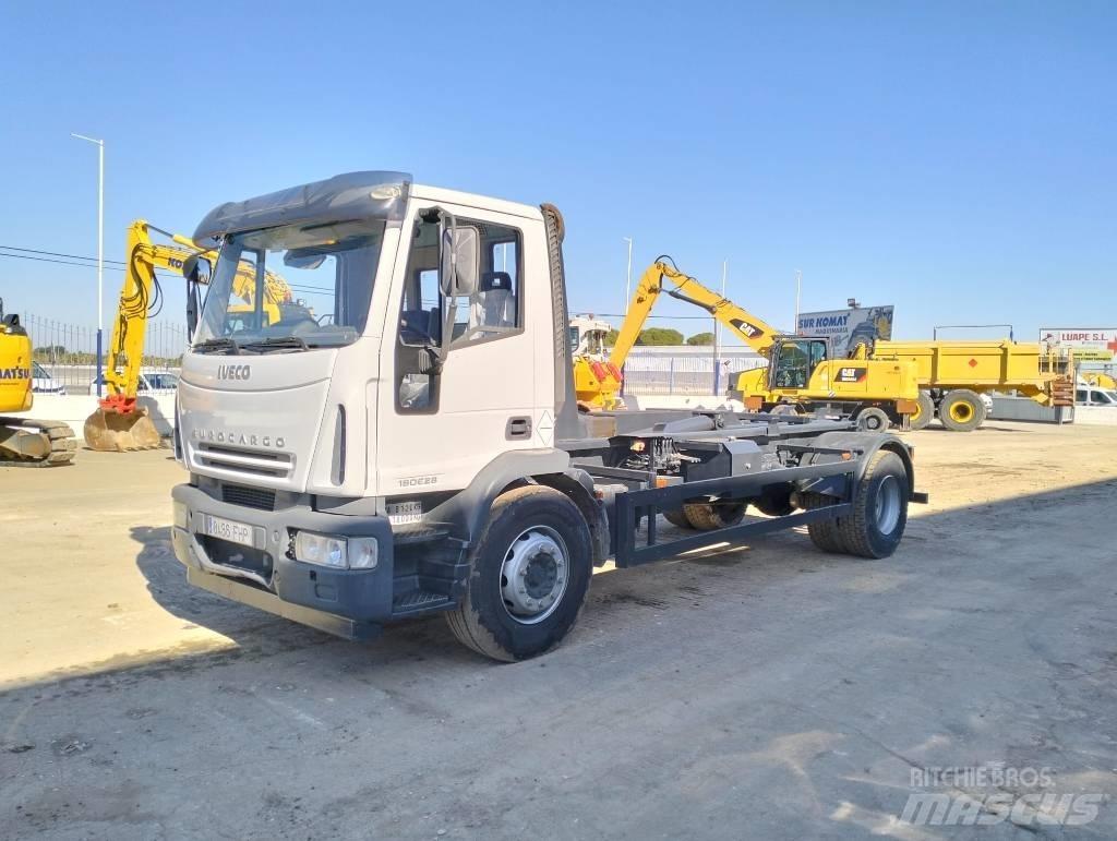 Iveco ML 180 EL28 Camiones con gancho