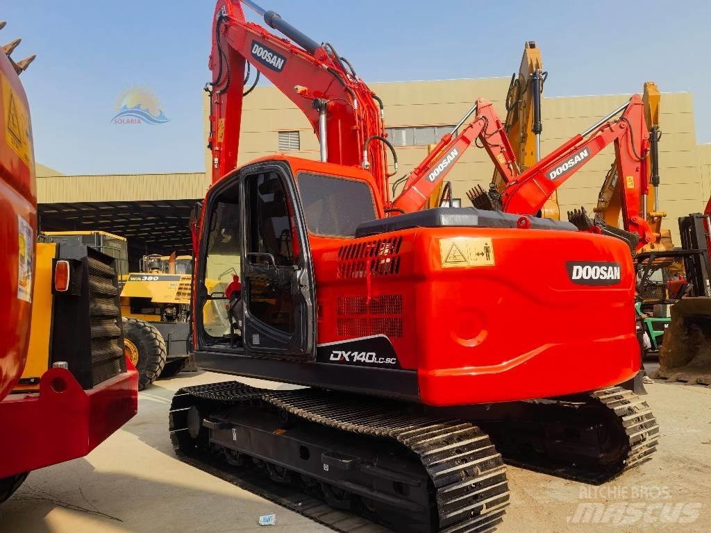 Doosan DX 140 LC Excavadoras de cadenas