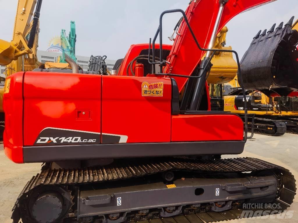 Doosan DX 140 LC Excavadoras de cadenas