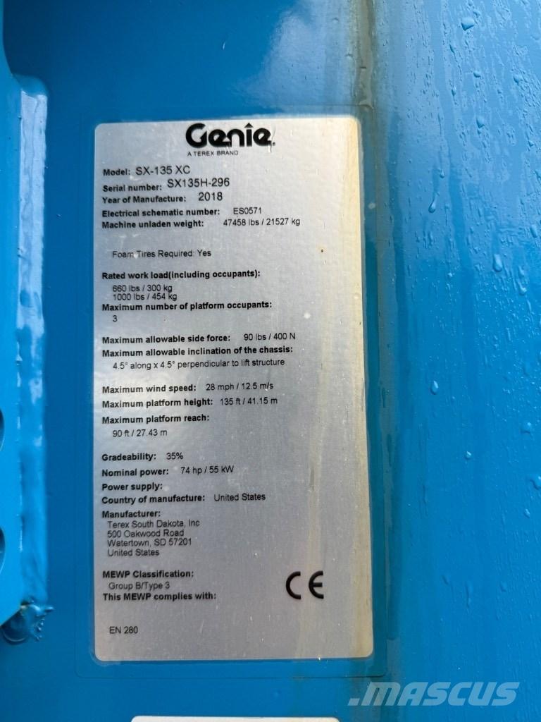 Genie SX 135 XC Plataforma de trabajo articulada