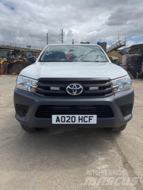 Toyota Hilux Furgonetas caja abierta
