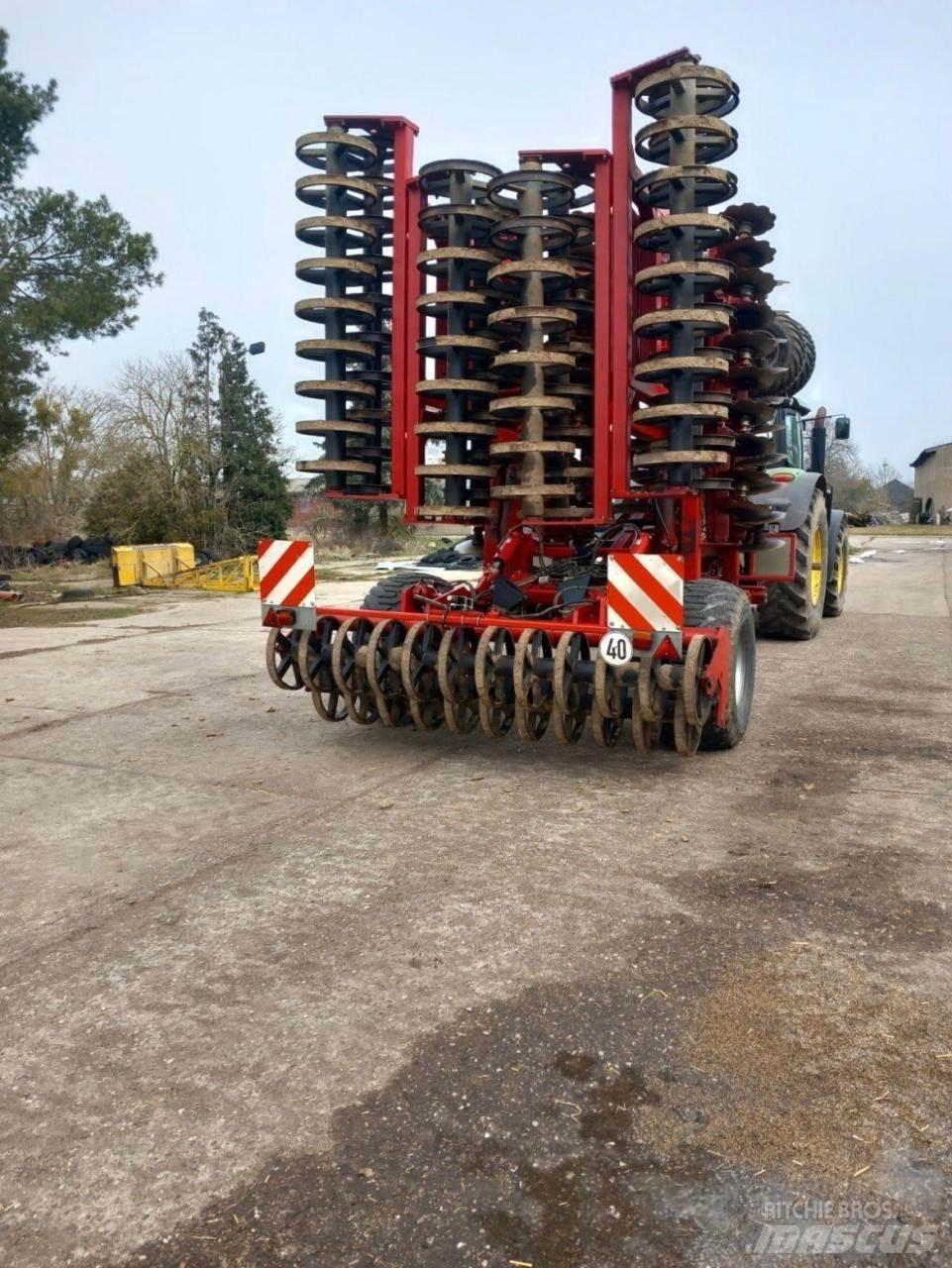 Horsch Joker 12 RT Gradas de discos