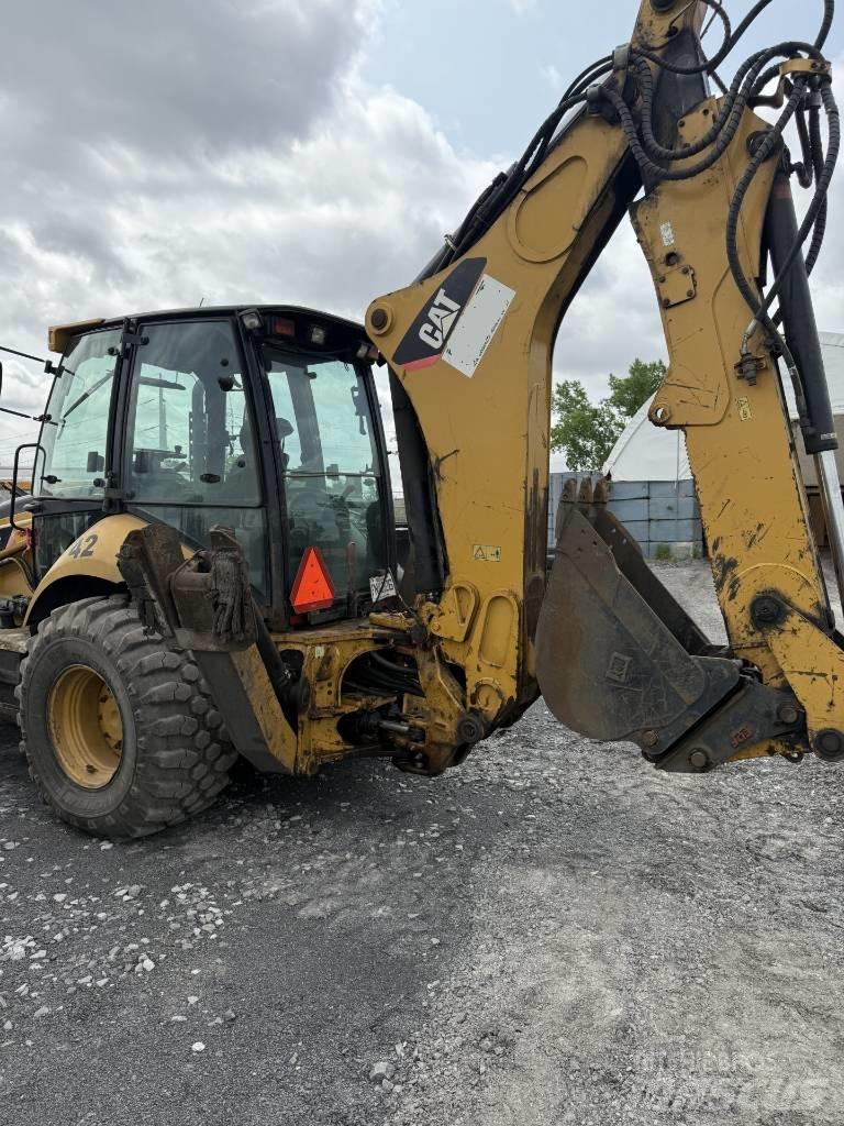 CAT 450 F Retrocargadoras