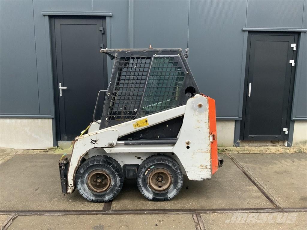 Bobcat S 70 defect! Minicargadoras