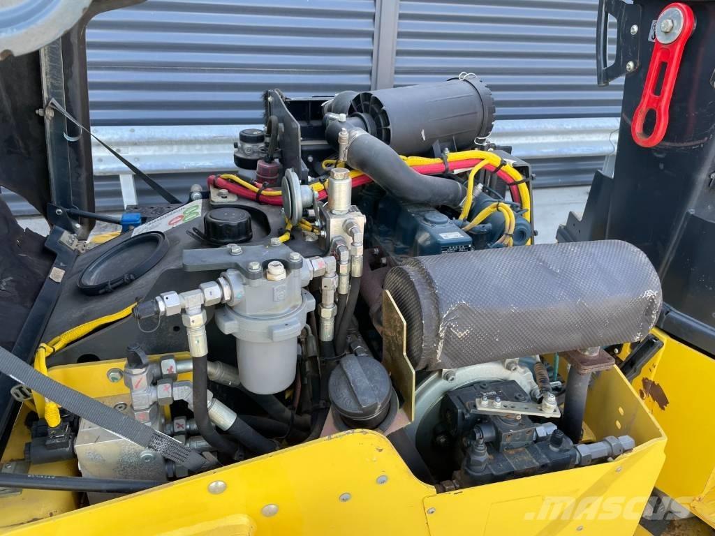 Bomag BW 120 AD-5 Rodillos de doble tambor