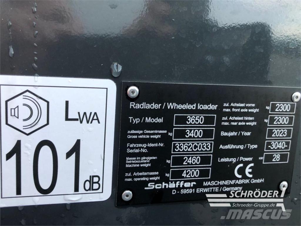 Schäffer 3650 Palas cargadoras