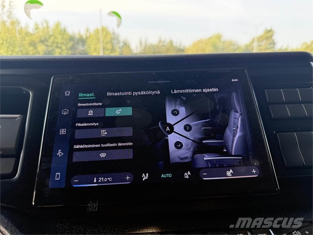 Scania R590 8x4 Camiones polibrazo