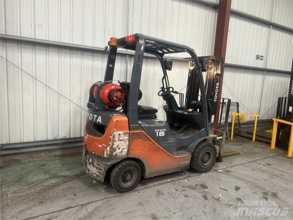 Toyota 02-8FGF18 Carretillas LPG