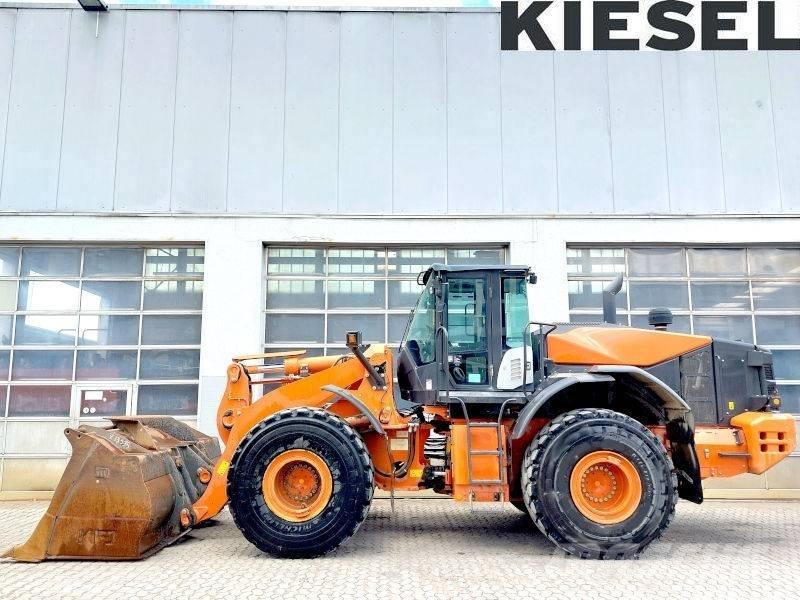 Hitachi ZW 310-6 Cargadoras sobre ruedas