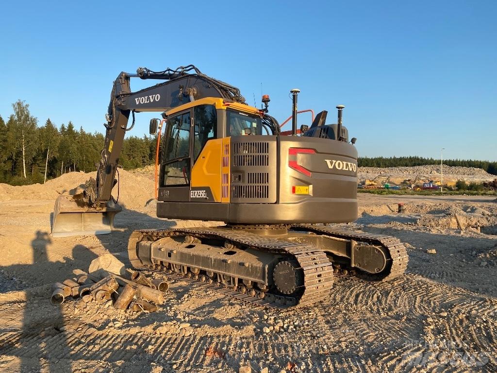 Volvo EC 235 EL Excavadoras de cadenas