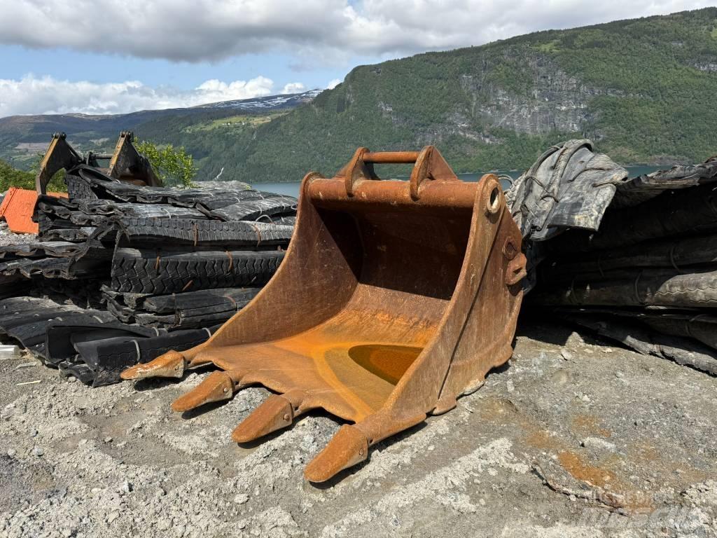 Doosan DX 300 LC-5 Excavadoras de cadenas