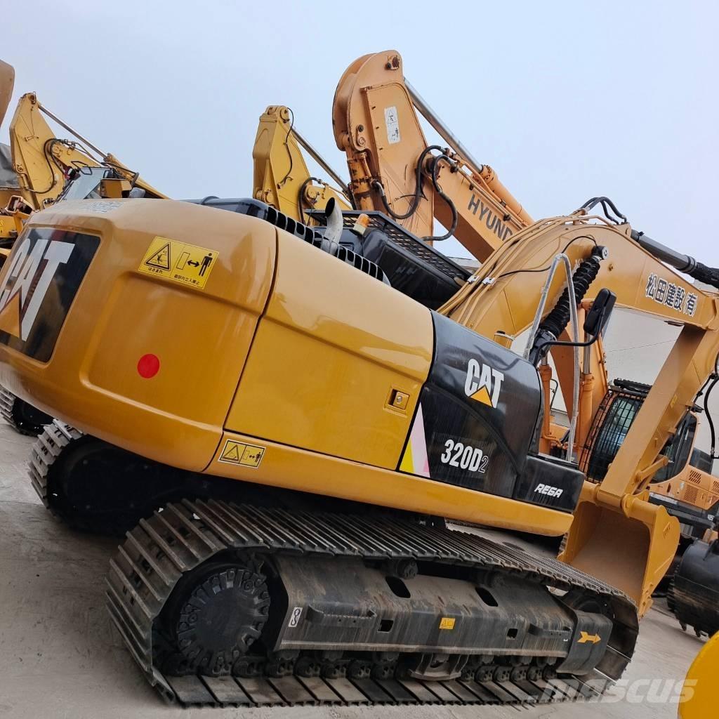 CAT 320 D2L Excavadoras de cadenas