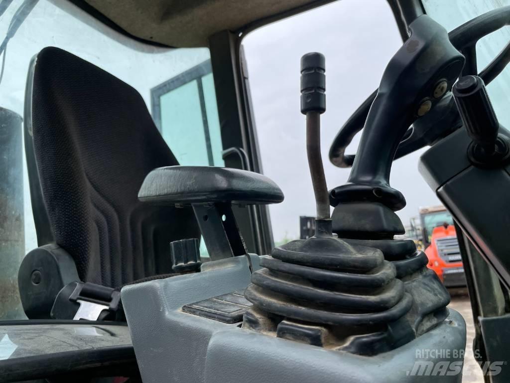 Volvo L 30 ZX Cargadoras sobre ruedas