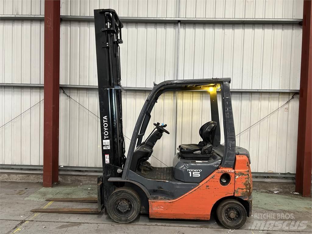 Toyota 02-8FDF15 Carretillas diesel