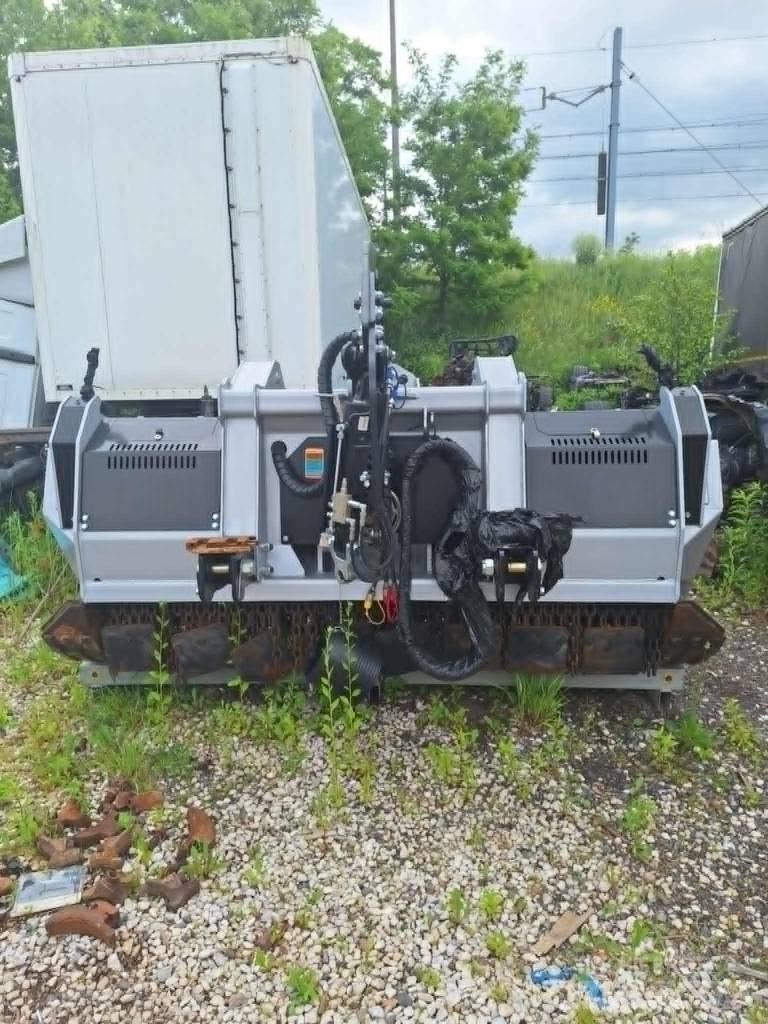 FAE UMM/S/HP- 225 Forestal - Otros