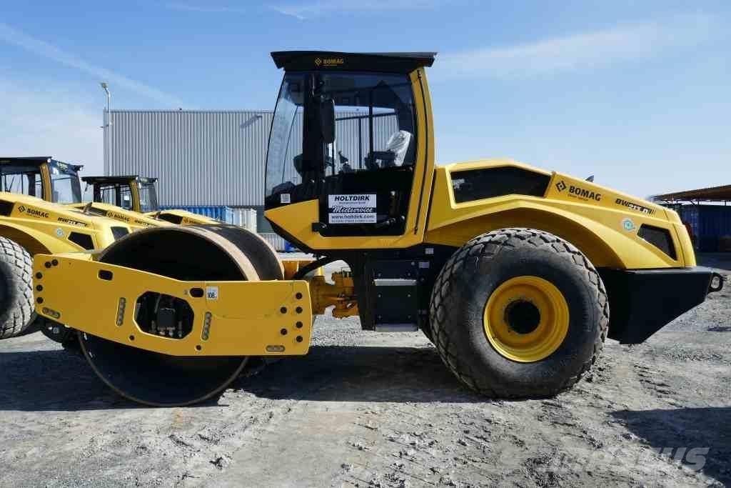 Bomag BW 213 D-5 Compactadores de suelo