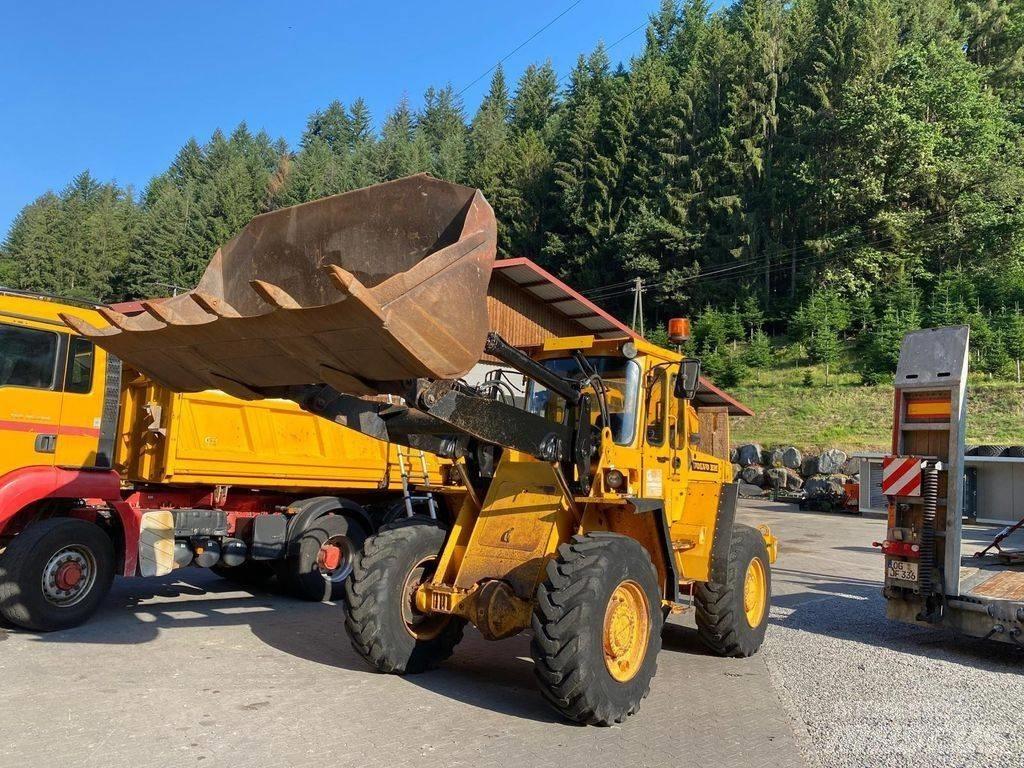 Volvo BM L 70 Cargadoras sobre ruedas