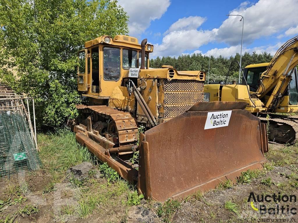  T - 130 Buldozer sobre oruga