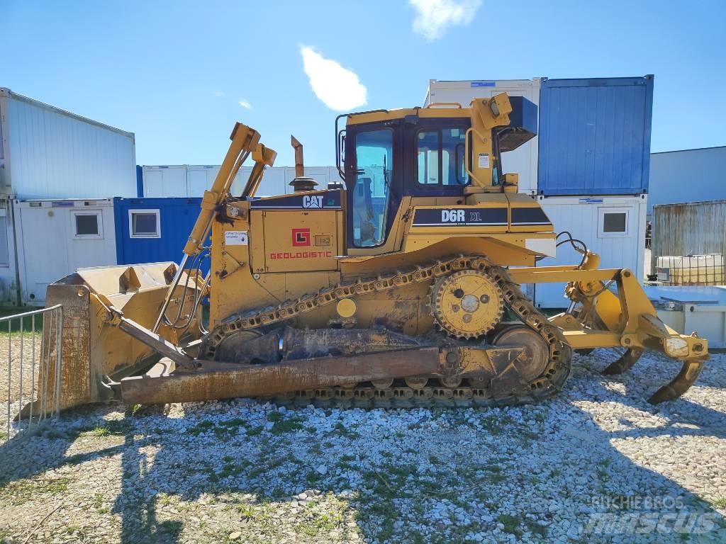 CAT D 6 R XL Buldozer sobre oruga