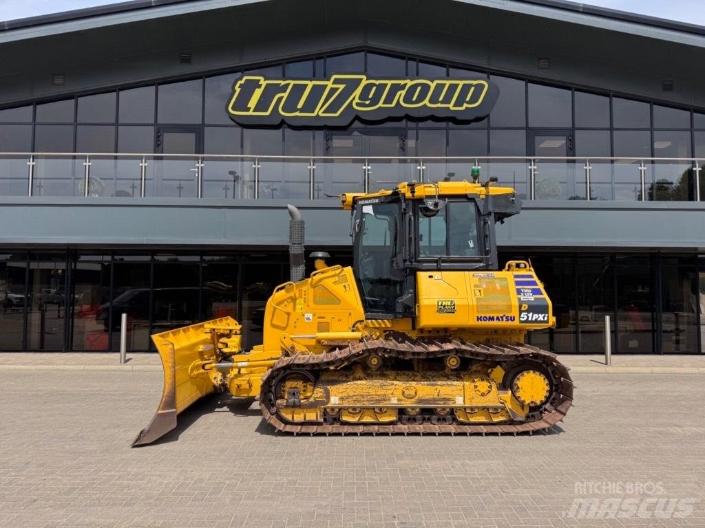 Komatsu D51PXi-24EO Buldozer sobre oruga