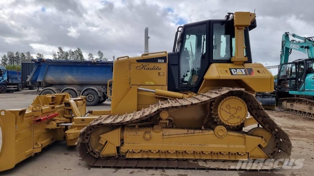 CAT D 6 N LGP Buldozer sobre oruga
