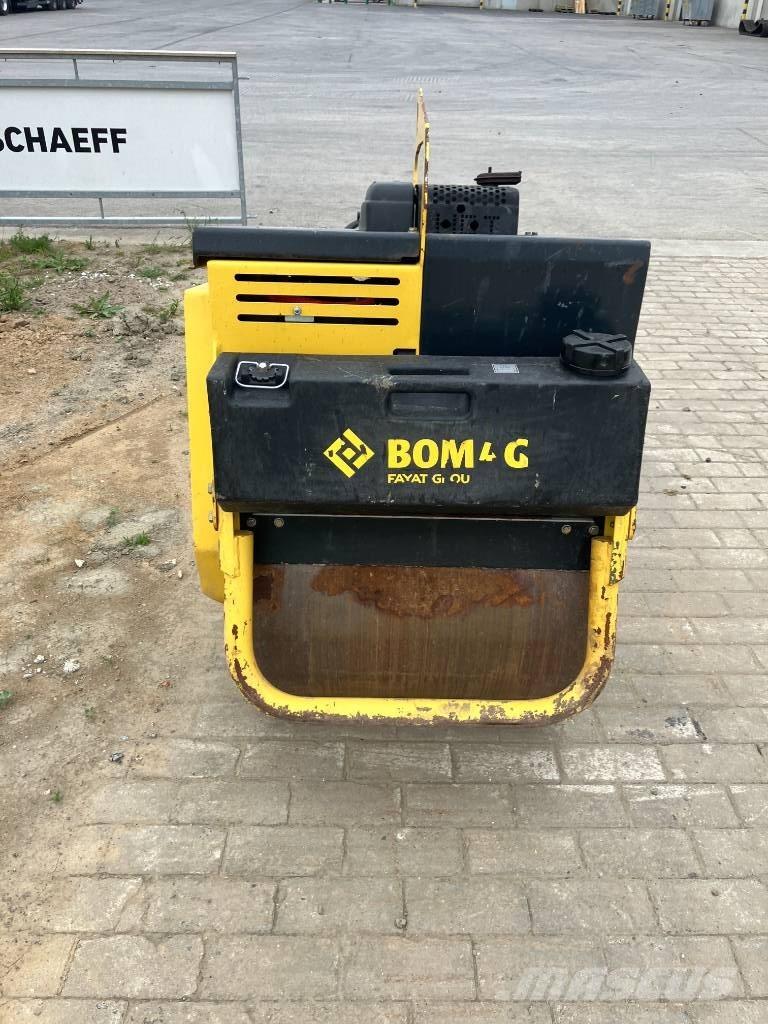 Bomag BW 71 E Rodillos de un solo tambor