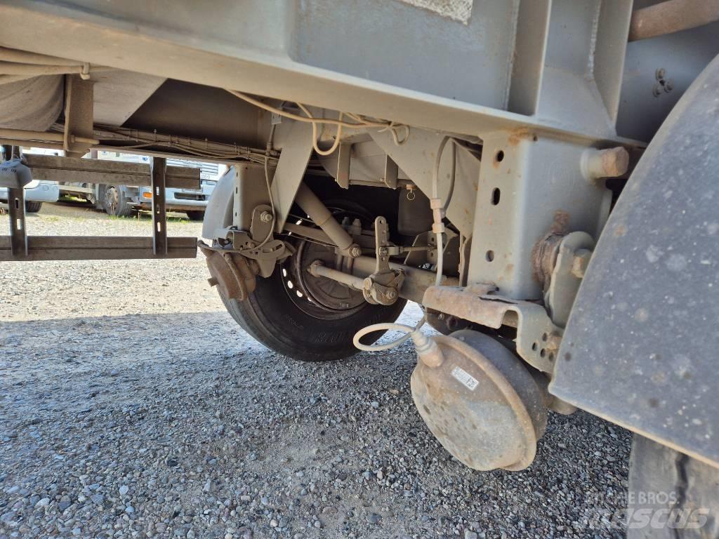 Nopa 3 axle tipper Bañera