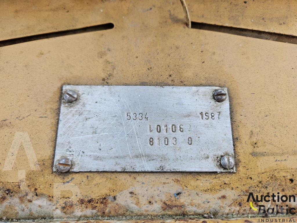 MAZ 5334 Perforadoras