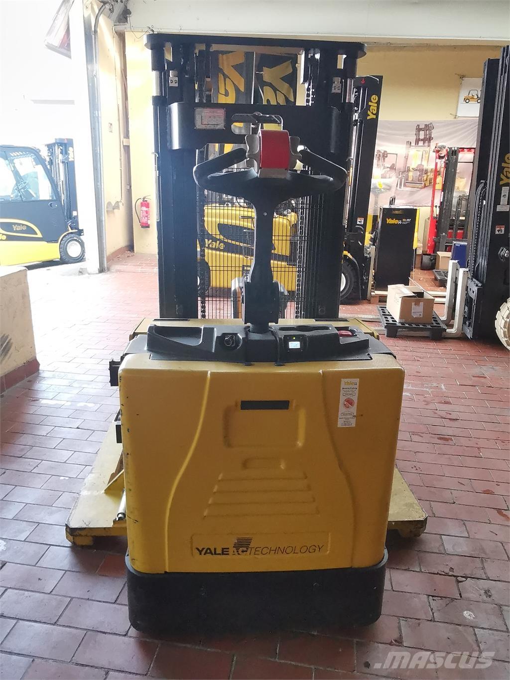 Yale MS15XSL Apiladores eléctricos autopropulsados