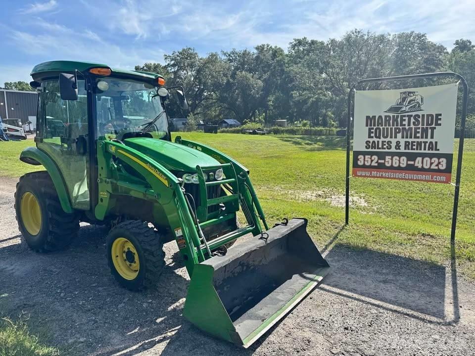 John Deere 3520 Tractores