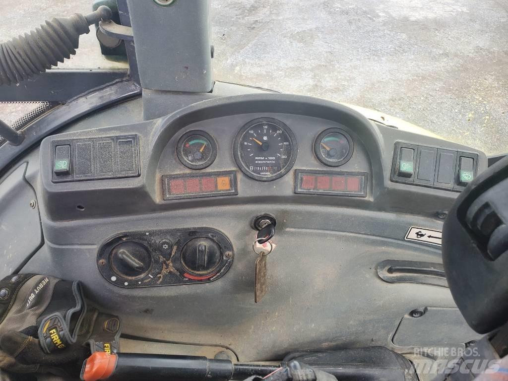 New Holland LB 75 Excavadoras de ruedas