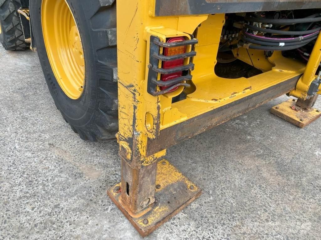 CAT 432F2 NVT Retrocargadoras