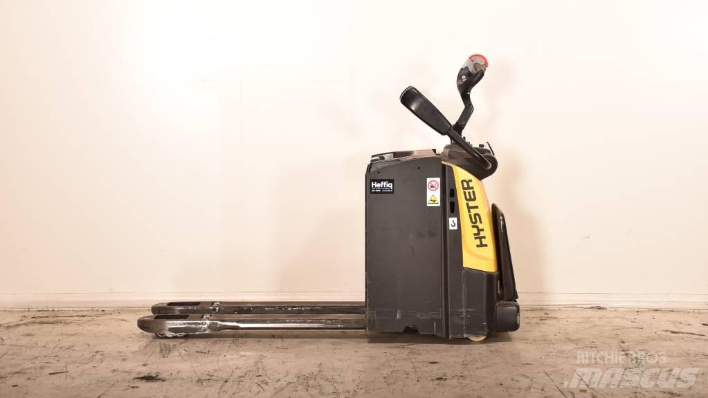 Hyster P3.0S Transpaletas Eléctricas con plataforma